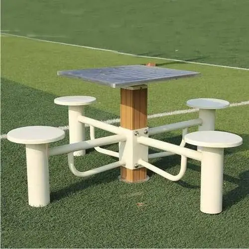 有皮肤的3d枪械游戏